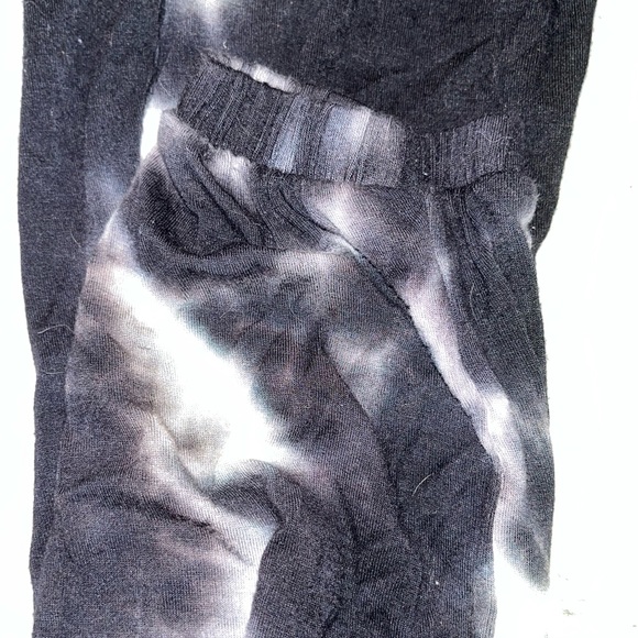 Whiteroom & Cactus Black White Tie Dye Basic Knit Joggers- small - Picture 3 of 9